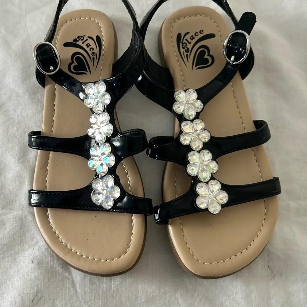 The Children’s Place Girls Floral Rhinestone T-Strap Sandals Size 13/NWOT